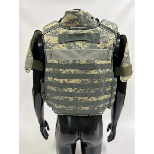 Военный бронежилет пиксельный с плитами в Армавире