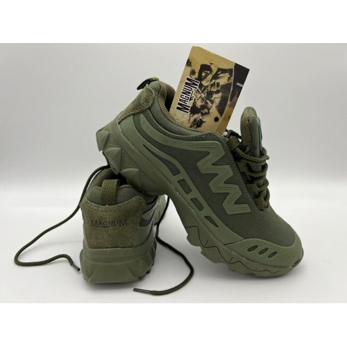 Треккинговые кроссовки «MAGNUM» летние в Армавире